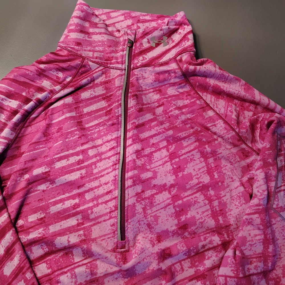 Under Armour Vibrant Pink /Lite Pink All Season Gear Long Sleeve Pullover Women